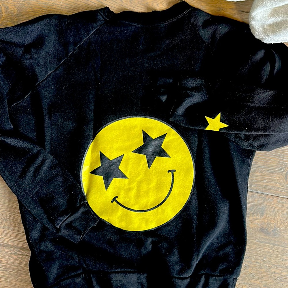 PLUSH SMILEY SWEATSHIRT